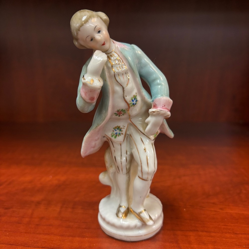 Vintage Occupied Japan Porcelain‎ Gentleman Figurine Rococo Revival Hand Painted